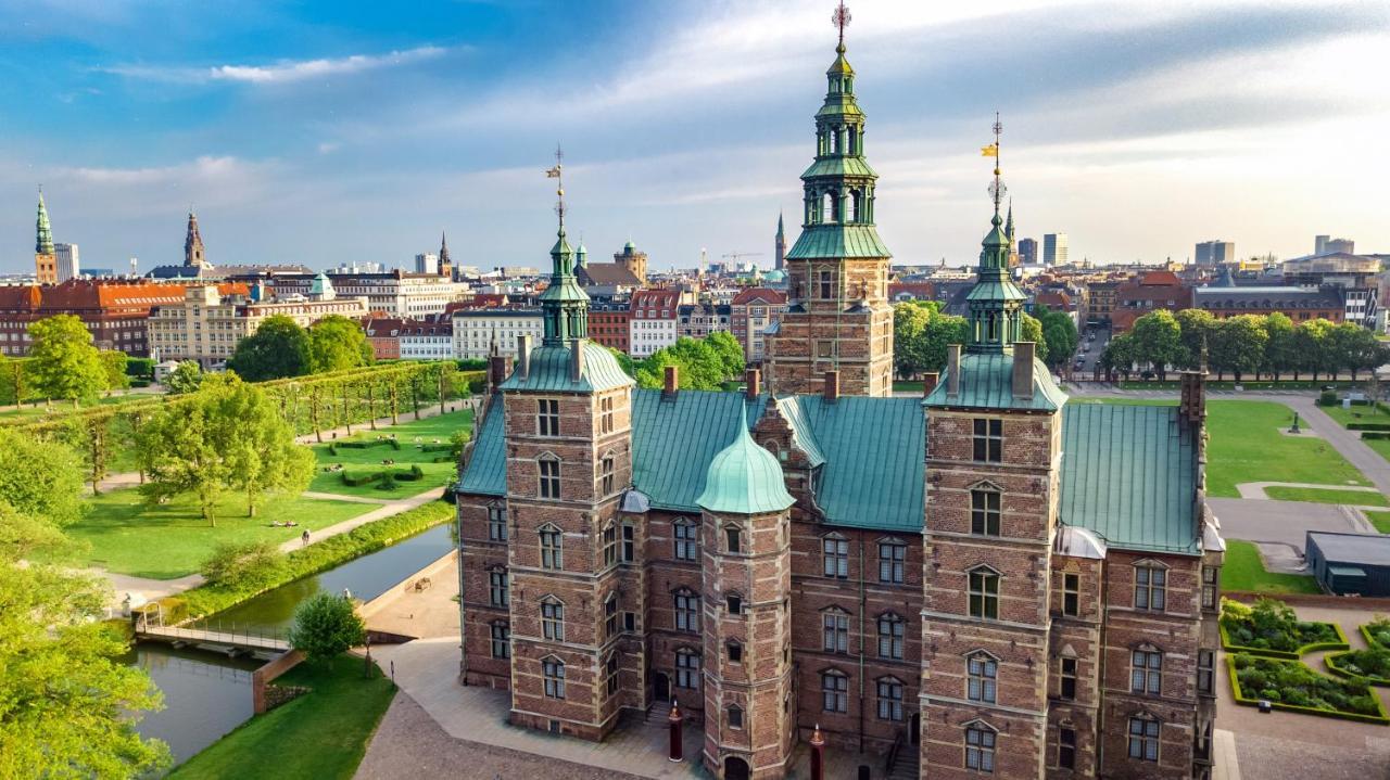 Large Apartment With Canal View In Central Cph City Копенгаген Экстерьер фото