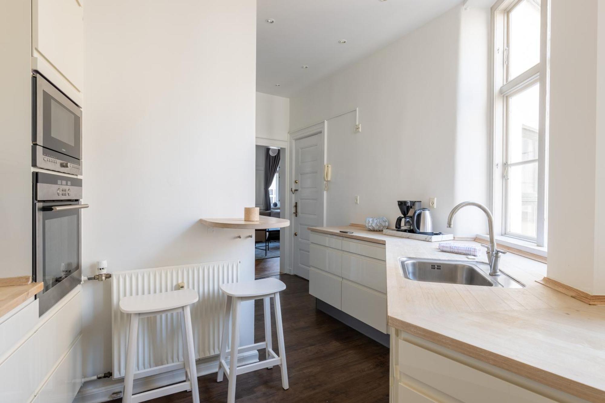 Large Apartment With Canal View In Central Cph City Копенгаген Экстерьер фото